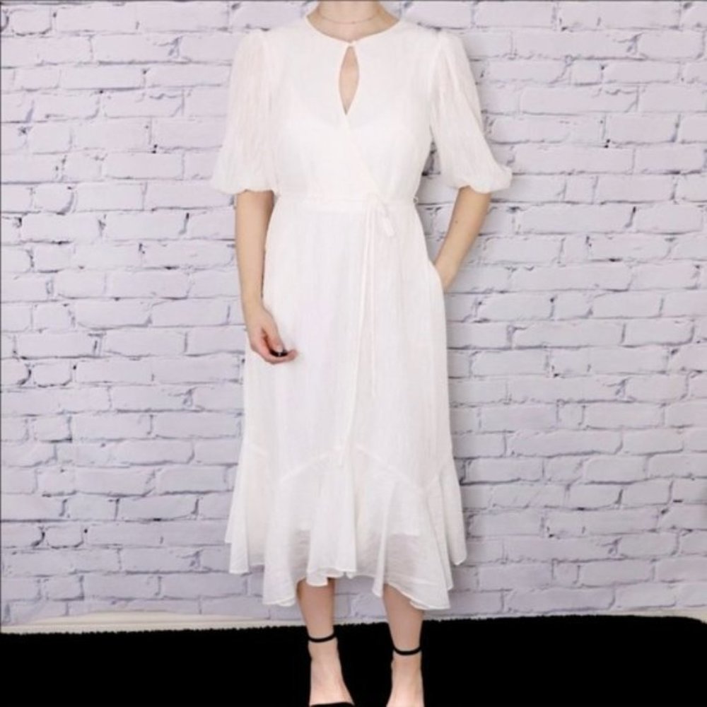 NWT Gabby Skye white puff sleeve midi dress c1